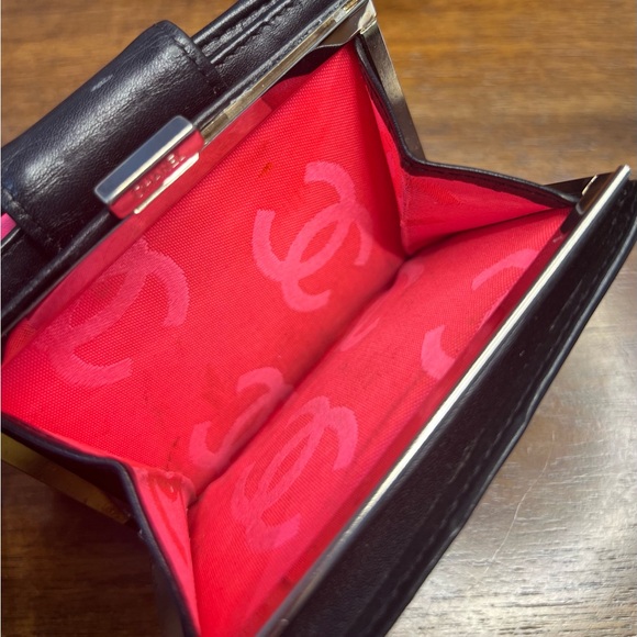 Authentic Chanel Cambon Compact Wallet - EUC - Picture 8 of 12